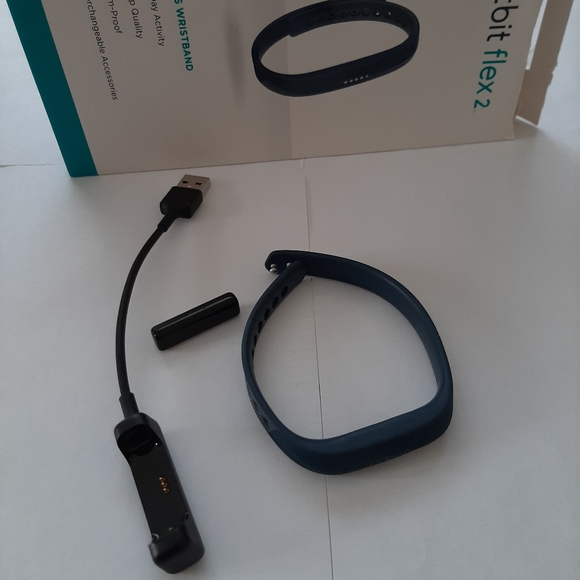 Fitbit Flex 2 - Picture 2 of 8